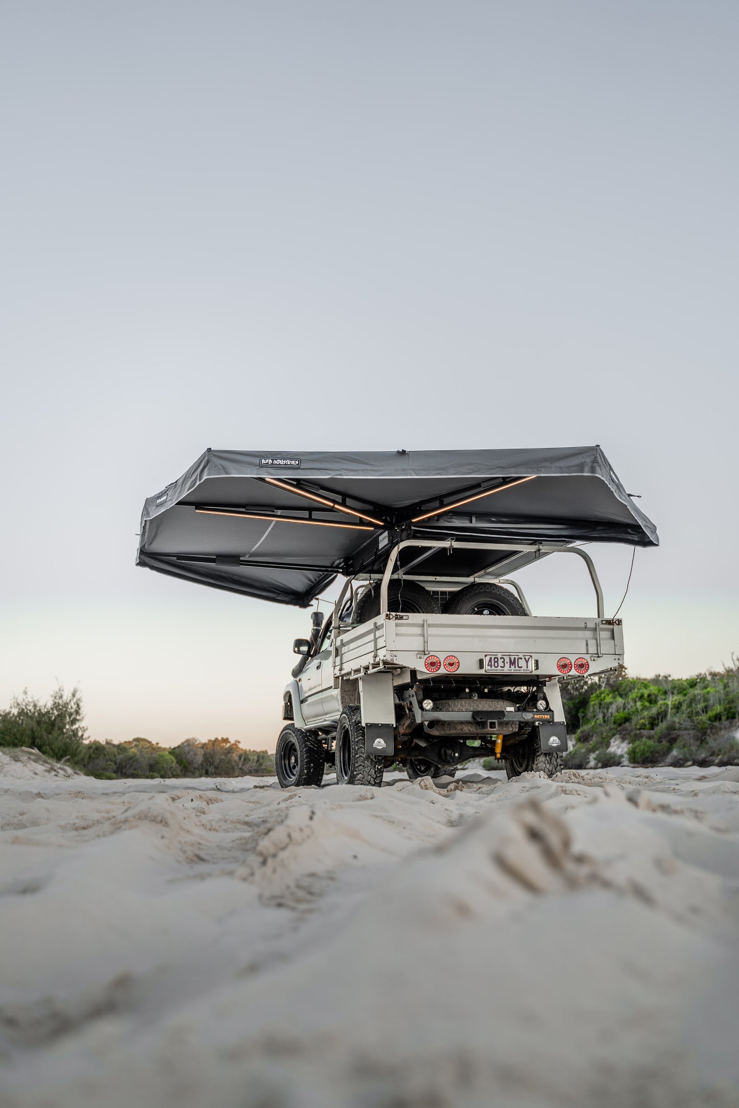 270XL Freestanding Awning