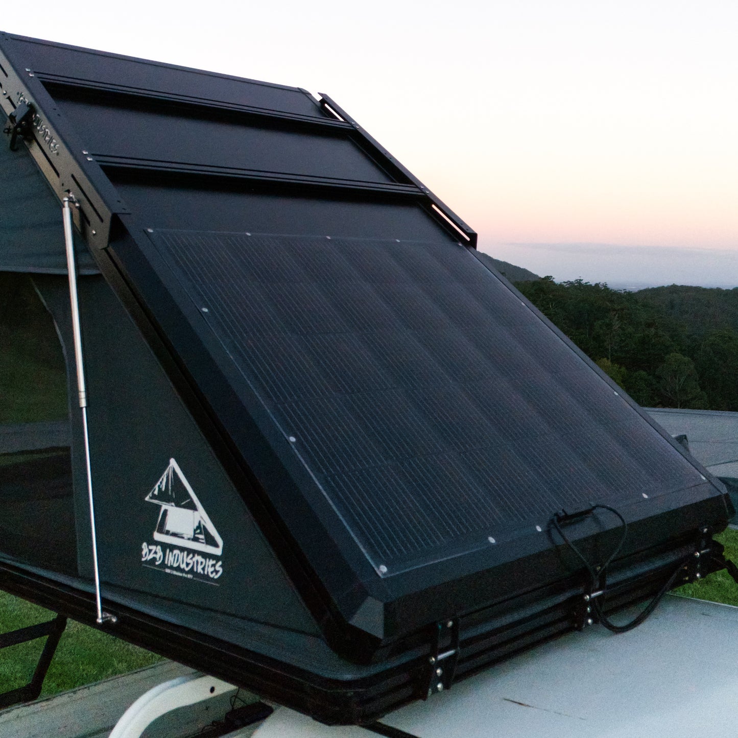 BZB SL Pro Rooftop Tent - EOFY SALE! 💥